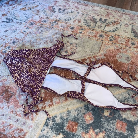 Beach Joy Cut Out Purple Animal Print Halter One Piece Swimsuit small - Picture 6 of 6